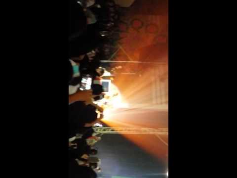 Hush - Yassi Pressman ft. Nadine Lustre