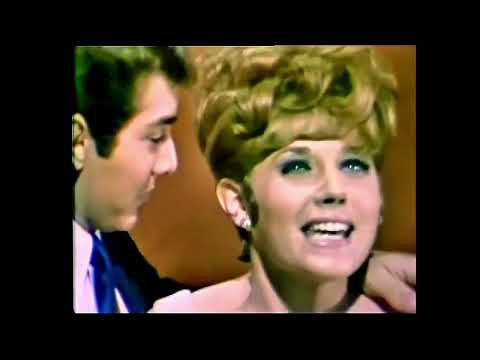 Lesley Gore on Hullabaloo 1966 Hosted by Paul Anka