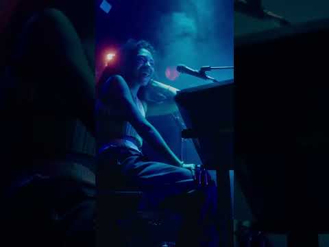 smoke machine trying to steal my shine