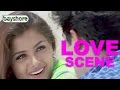 Vaali Love Scenes Bayshore