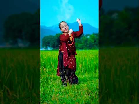 Aauthyo Dashain Aauna Ta Pahile Ni | Ft: Deshna Devkota | @LetsDanceArena #viral  #shorts #dance