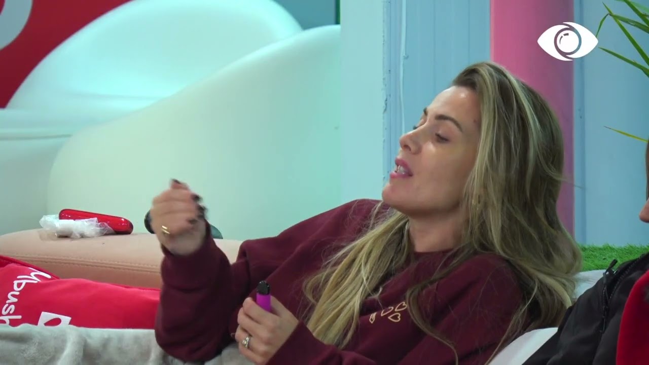 Luizi debaton me Oltën: Merre chihuahua-n tënd dhe ikni!