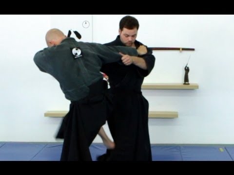 Osoto geri, basic Ninjutsu throw - technique for Akban wiki