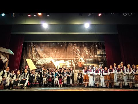 Ansamblul Romanasul - Colindam in familie [NEW 2020]