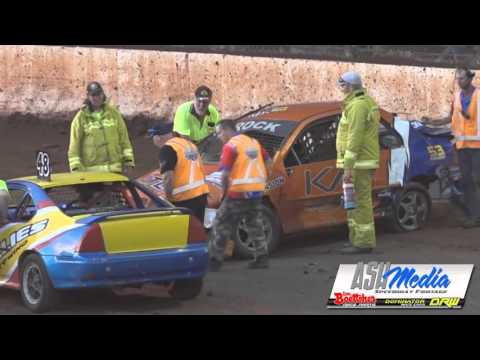 4 Cylinder Sedans: Brock Hancock Rollover - Kingaroy Speedway