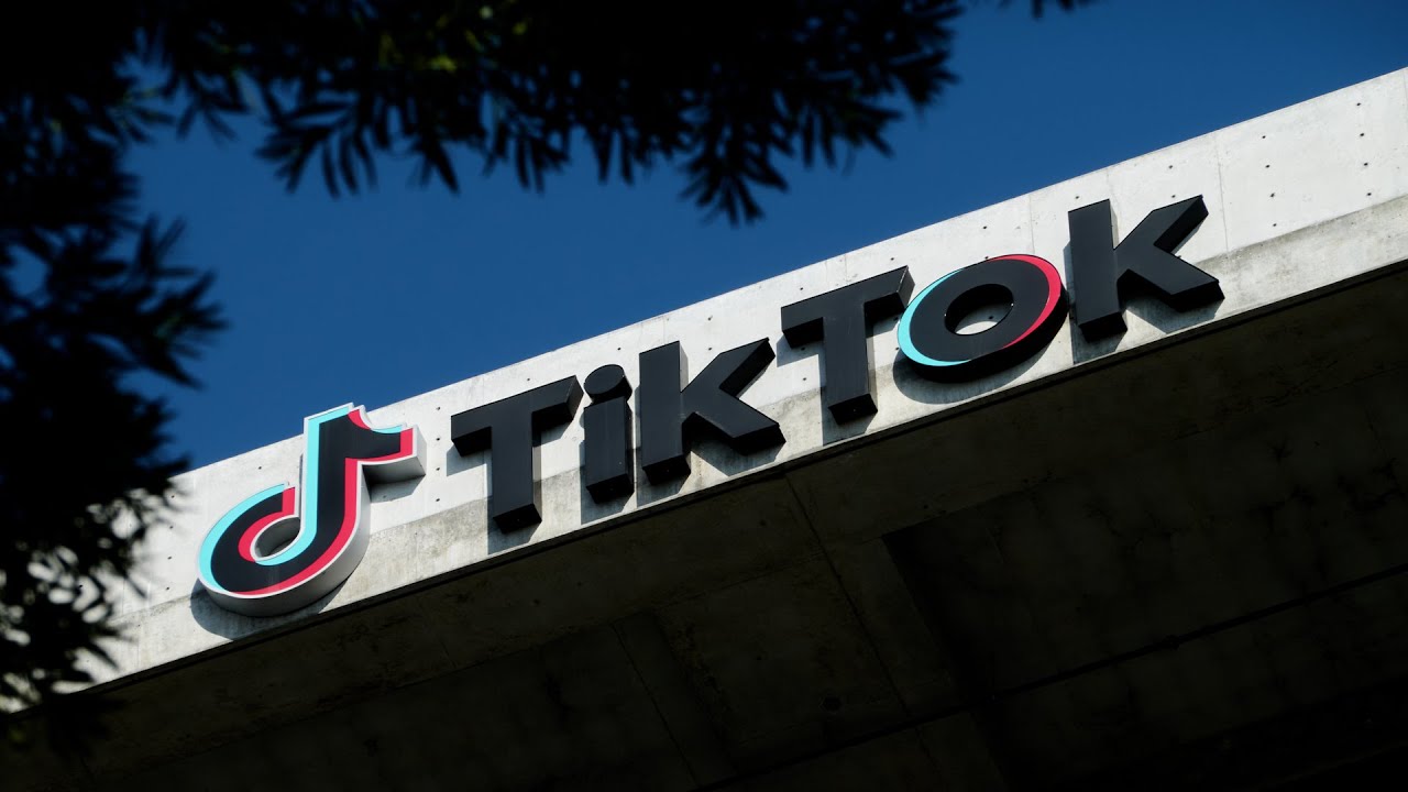 Former TikTok CEO Mayer: TikTok Is an Independent Company