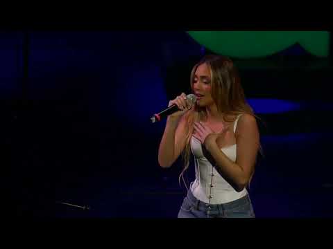 Ana Mena - Se iluminaba (Concierto Unic@s de Cadena Dial)