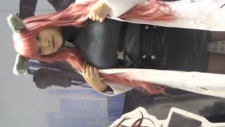 たわわなコスプレ姉さん　コミケでピッタリ着衣