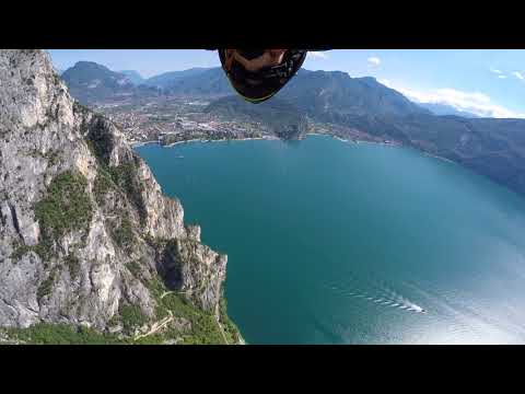 Wingsuit BASE Jump - Sam Laming - Cima Capi Right Line.