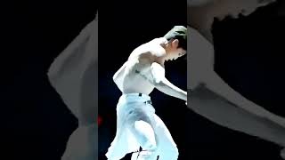 Download lagu Jimin showing his six pack abs😳🙈🔥🔥#viral #shorts #bts #1k #btsarmy #parkjimin mp3