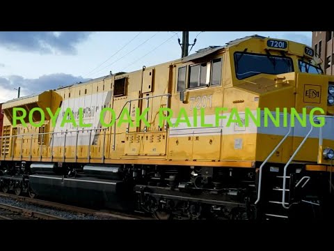 Royal Oak, MI Railfanning Feat. CN SD40-2W and EMDX 7201 | 04/15/2020