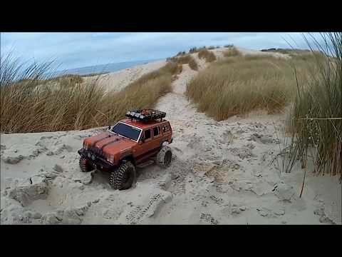 RC SCALE JEEP SAND TRAIL