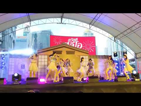 SWEAT16 : TKO @ J-Trends In Town "Love Celebration" - Central World【4K】