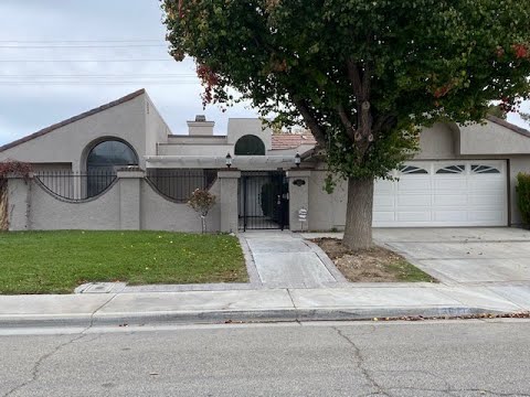 West Lancaster 3 bedroom and office property video