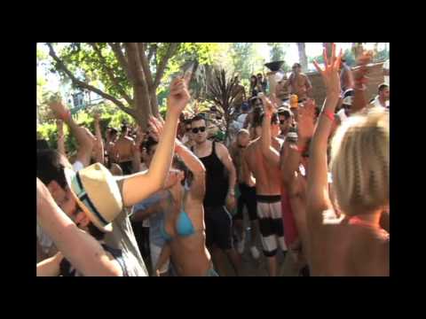 Adam Nello @ Recovery Sundays  - Summer 2011