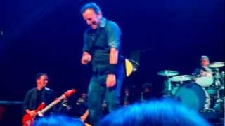 Bruce Springsteen &amp; ESB - Savin&#39; Up (St. Paul 2012-11-11)  [dubbed]