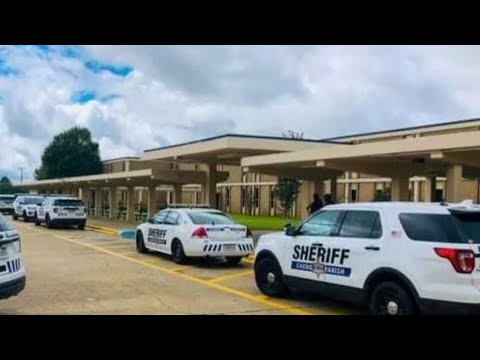 RatchetCityNewsS5:E17(Southwood Highschool Is Back Lit!!)