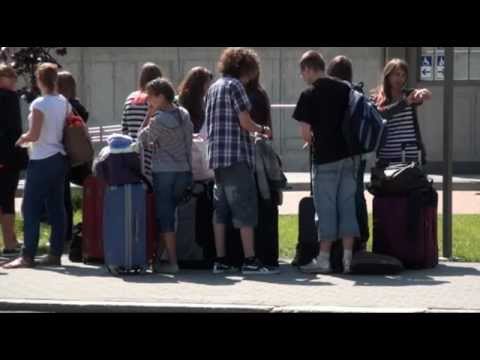 Reportaż przedstawiający kondycje polskich biur podróży.