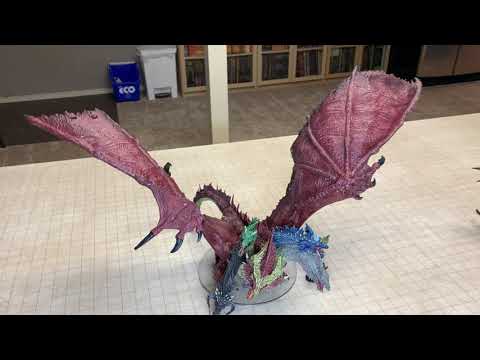 Evolution of D&D's Tiamat pre-painted miniatures