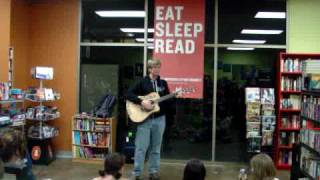 Hank Green - Ulceritive Colitis - Eclectic Books.MPG