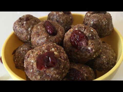 Cranberry Vanilla Energy Bites | Healthy Laddu | Diwali Special