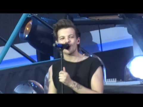 Night Changes - One Direction live @ Brussels 13/06/2015