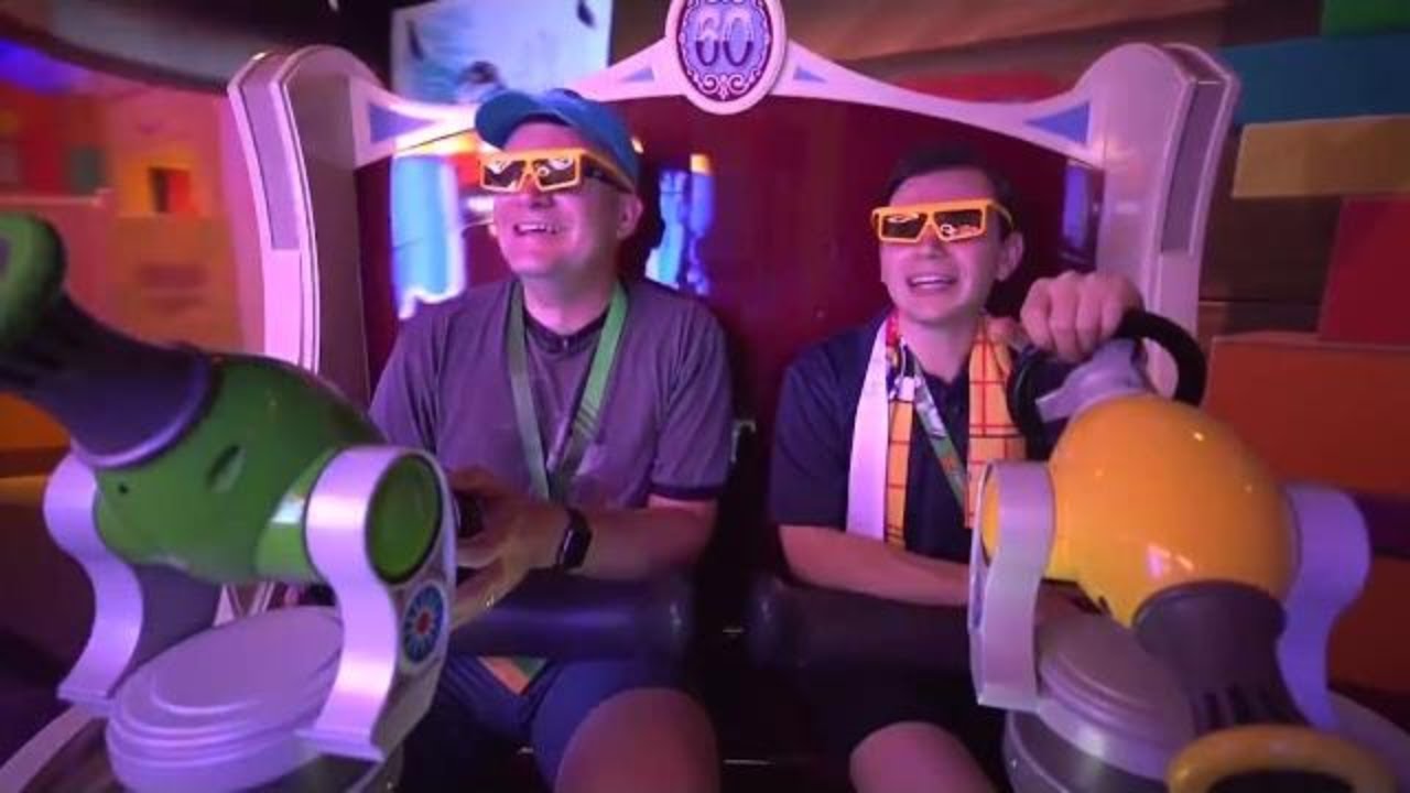 MyDisneyFix Toy Story Mania! NEW entrance, queue, and FULL RIDE POV in Toy Story Land at Walt