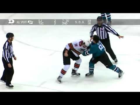 Emerson Clark vs Tye McGinn