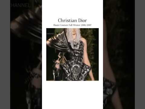 Christian Dior Haute Couture Fall Winter 2006/2007
