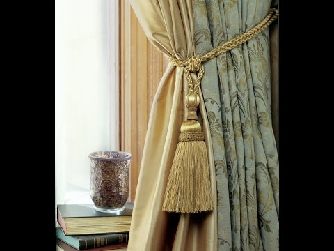 YouTube video about: How to tie back curtains without hooks?