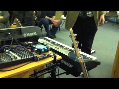 Connecting Guitar & Bass Using DI Boxes