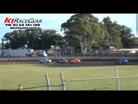 Junior Sedans - Heat 7 - QLD Title - Kingaroy Speedway - 03.03.12