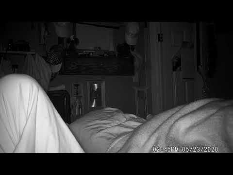 01012021 SUCCUBUS in my BED (She may not be in every clip.)