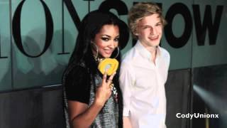 Jessica Jarrell - Inescapable (feat. Cody Simpson)