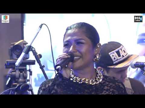 SEMUSIM - Dira Sugandi - HALAL BIHALAL ROCK - KONSER 7 RUANG - SWARA DSS