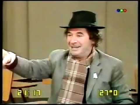 Minguito va a clases