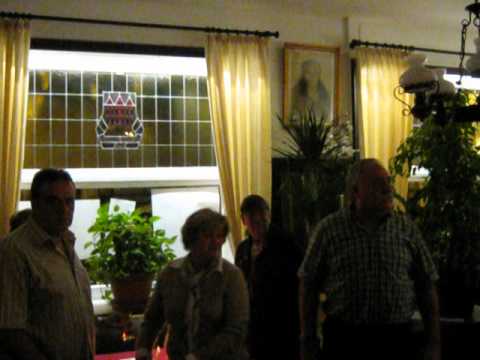 Aleks Schmidt beim 100 Jährigen von Tanta Anna ( Video 1 )