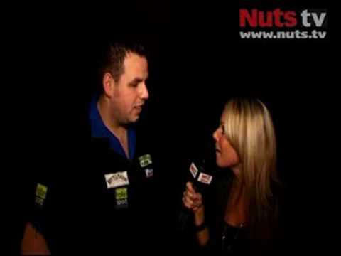 Nuts.tv - PDC Darts: 9 dart finish!
