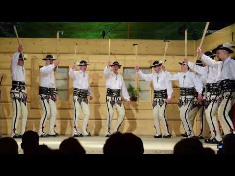 45  Góralski Karnawał -"Zbój" -Zespołu „Watra” z Czarnego Dunajca