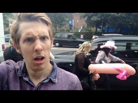 The Top of the Gherkin | Evan Edinger Travel