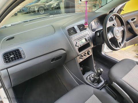 2012 VW Polo 1.6 Trendline, int