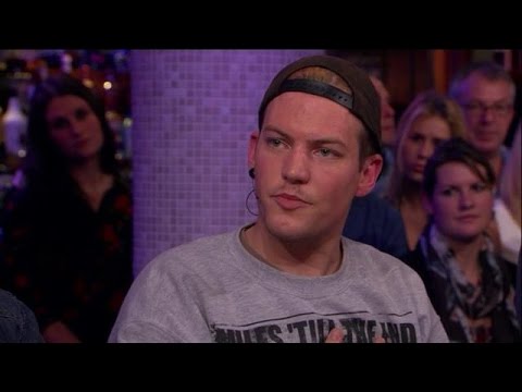 'Ik dacht dat ie dood was' - RTL LATE NIGHT