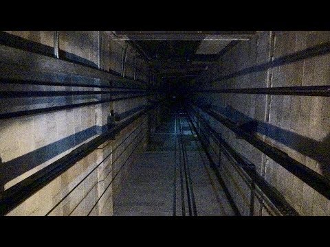 image-What is elevator shaft meaning?