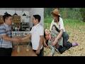 The Poor Exhausted Girl Unexpectedly Receives Help From Her Own Older Sister Toan Diem