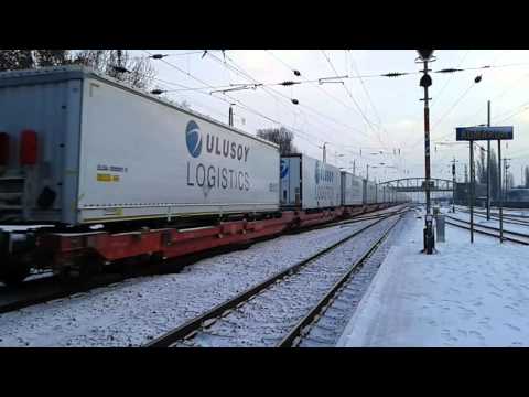 471 003 komáromban halad