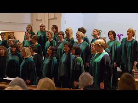 Stundom e´mi kjering så god performed by Kvennakór Garðabæjar