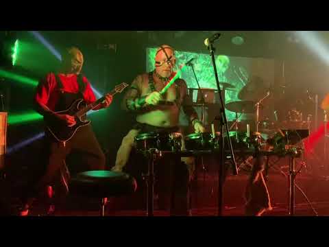 Anders Colsefni - Do Nothing/Bitchslap live Sydney 2023