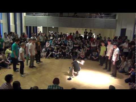 NRJ crew @ Breakdance Juniorbattle 2012 Hannover / Round 1