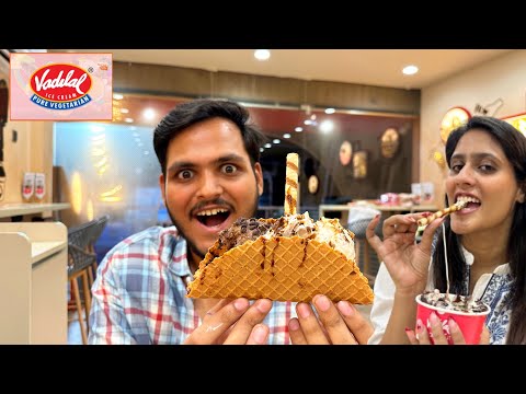 Trying unique ice creams at Vadilal’s ice cream | Tacoville | Variety Of Ice creams