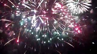 preview picture of video 'Fireworks Lake Eufaula 2011'
